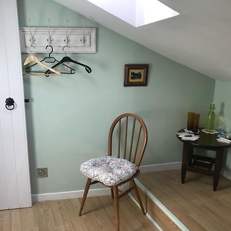 Le Petit Grange Bed and Breakfast Le Lindois Exteriör bild